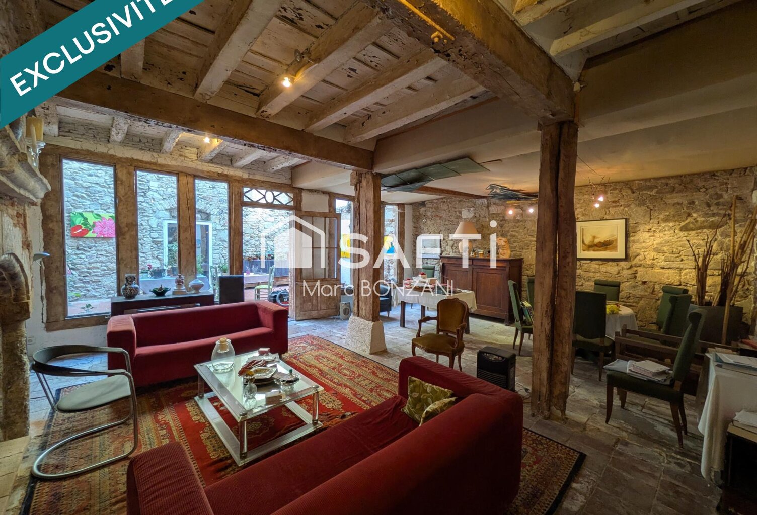 Deux immeubles historiques au fort potentiel — photo 1