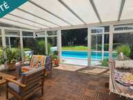 Grande propriété familiale avec piscine, dépendances et fort potentiel constructible — photo 4