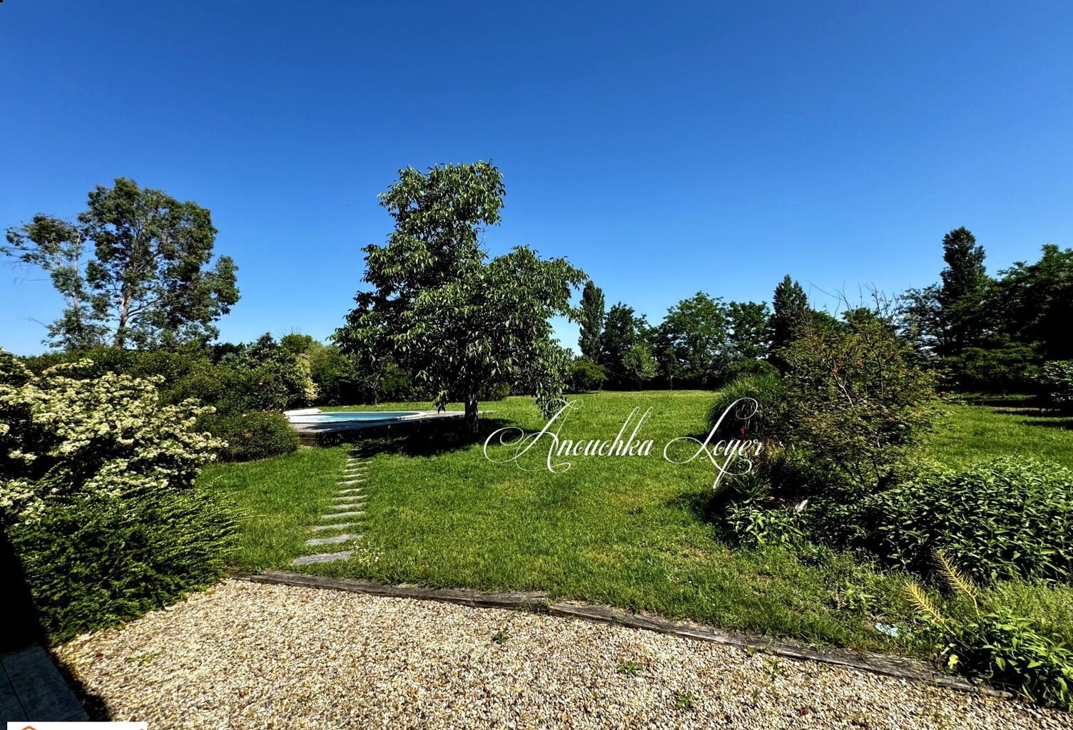 Propriété au calme à Langon avec garage et dépendance — photo 1