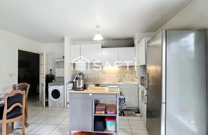 Charmant appartement en rez-de-jardin de 3 pièces avec 2 places de stationnement privatifs — photo 4