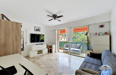 MENTON CAREÏ - VENDU LOUÉ - Un T1 de 33m2 avec BALCON côté c — photo du bien