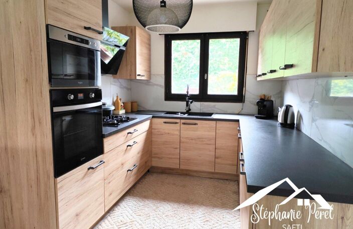 Belle maison familiale de 145 m² à Ussel  4 chambres, suite parentale, terrain clos, idéalement située ! — photo 3