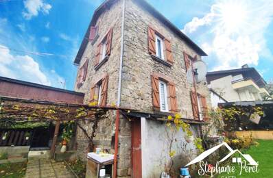 Grande maison familiale de 150 m², 6 chambres, jardin et dépendance  Au calme à Ussel — photo du bien