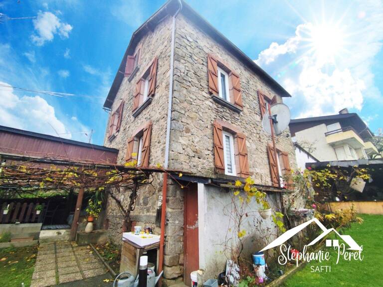 Grande maison familiale de 150 m², 6 chambres, jardin et dépendance  Au calme à Ussel — photo 1