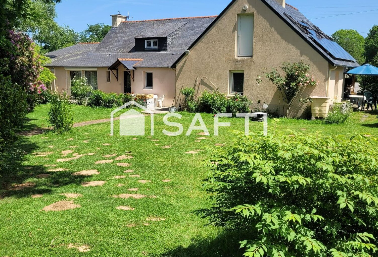 Double maison en campagne — photo 1