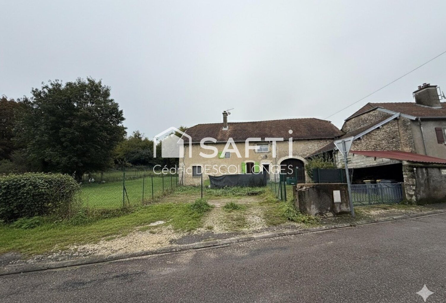 maison de village, idéal pour une vie à la campagne paisible — photo 1