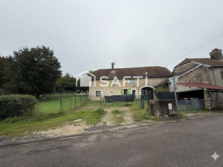 maison de village, idéal pour une vie à la campagne paisible — photo 1