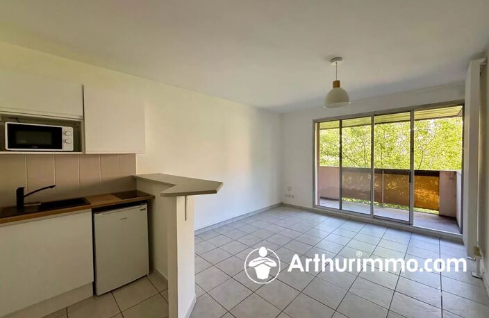 T1 avec chambre séparée — photo 2