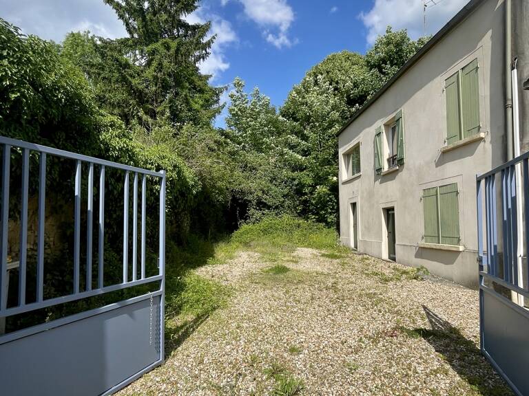 Vente Maison/villa 10 pièces — photo 1
