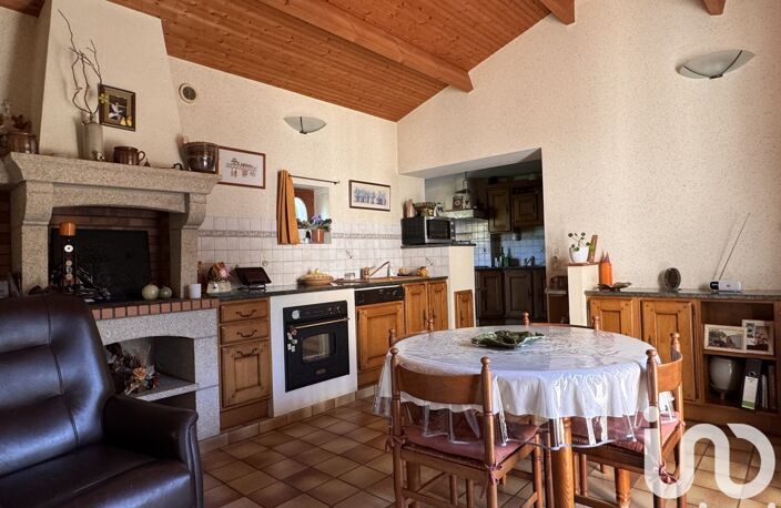 Vente Maison de village 6 pièces — photo 3