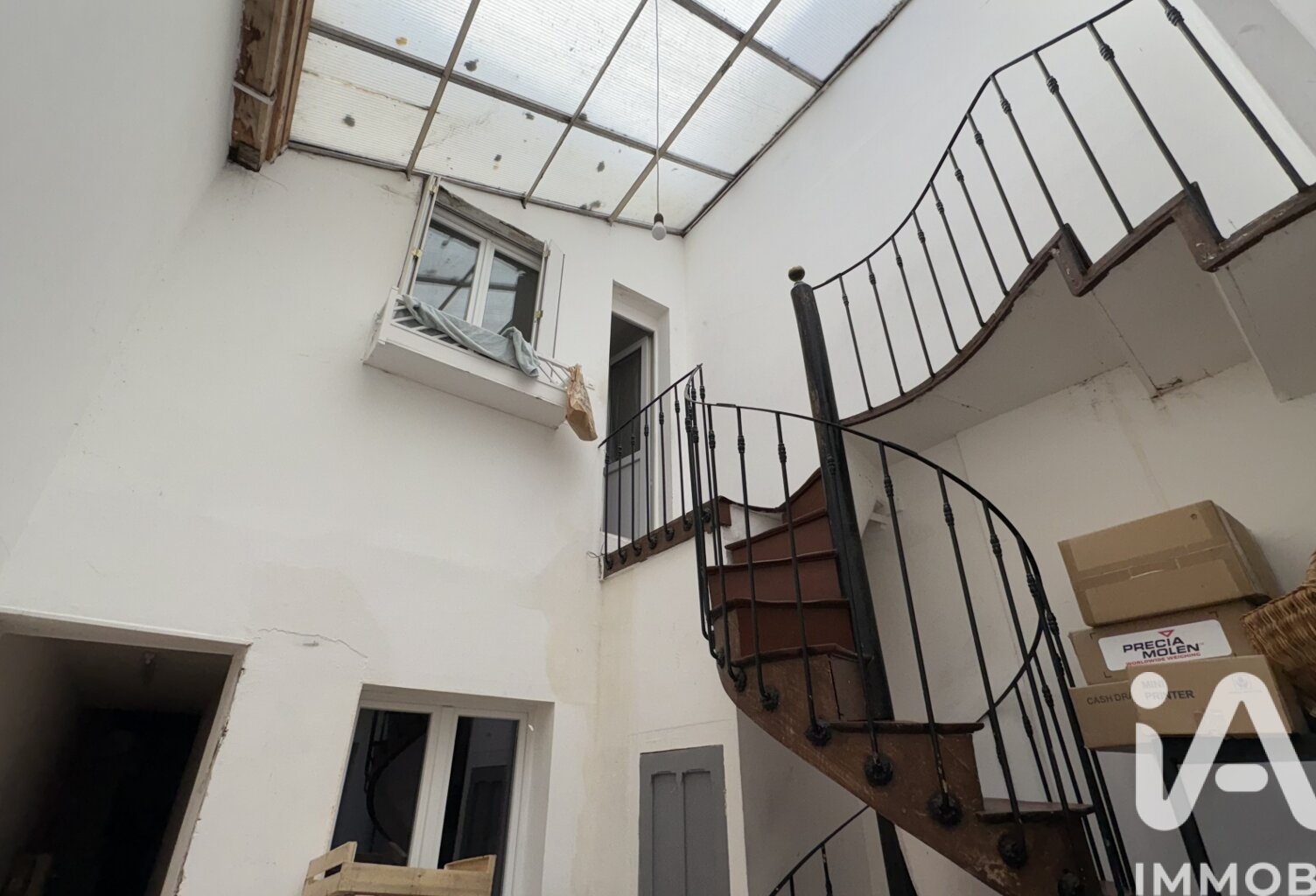 Vente Immeuble 143 m&sup2; — photo 1