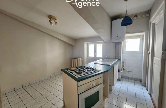 T3 — photo 3
