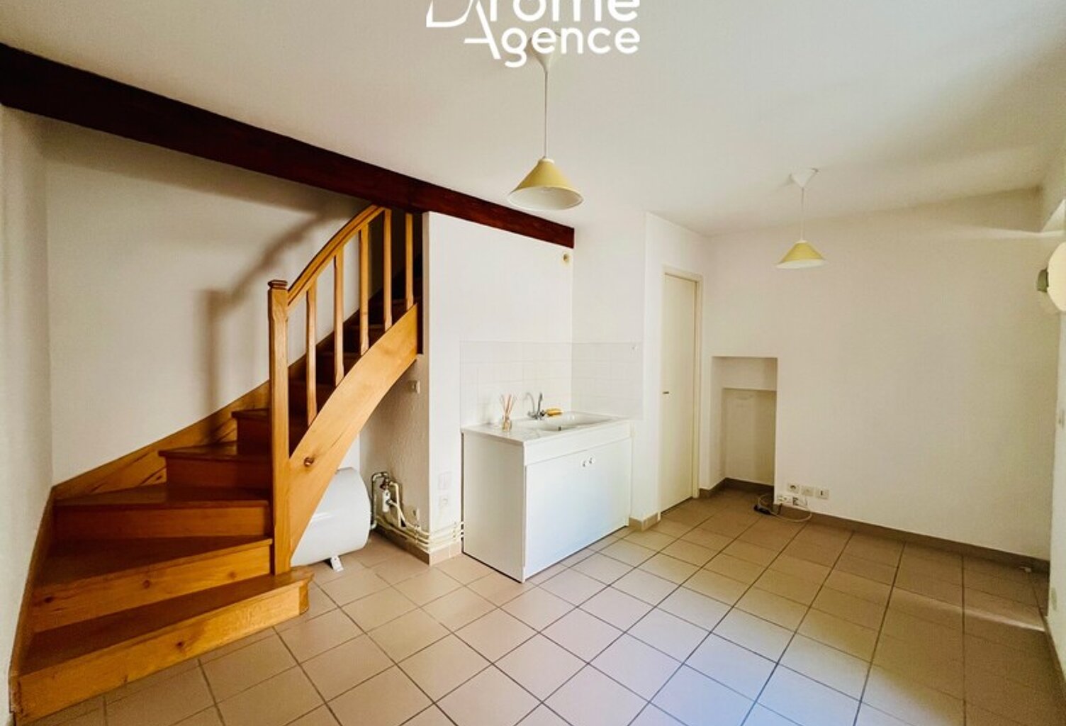 Duplex — photo 1