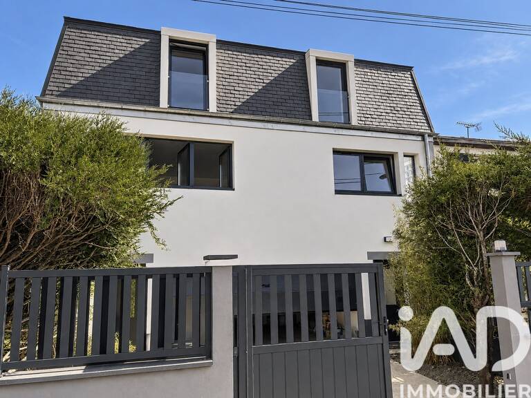 Vente Immeuble 294 m&sup2; — photo 1