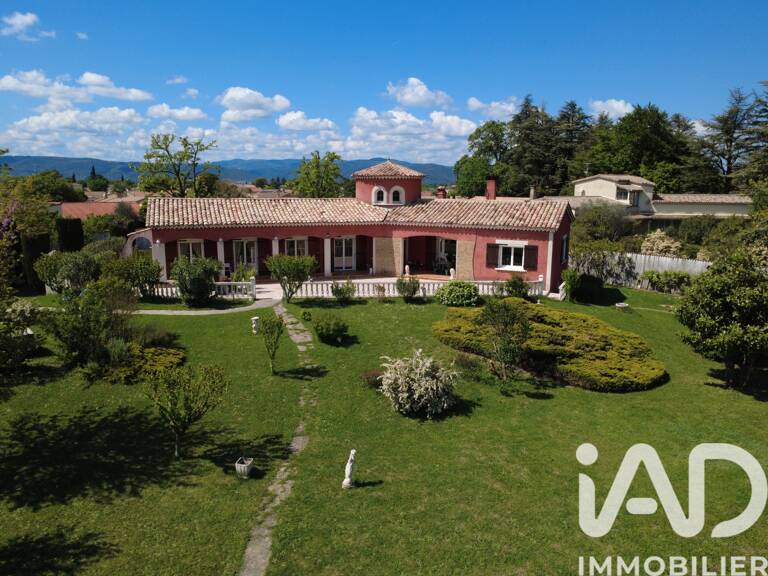 Vente Maison/villa 7 pièces — photo 1