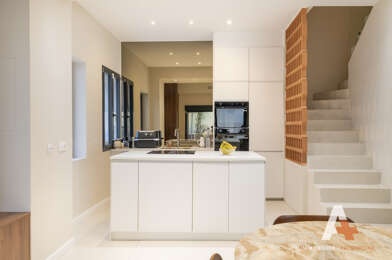 Maison 4 pièces 890000 €