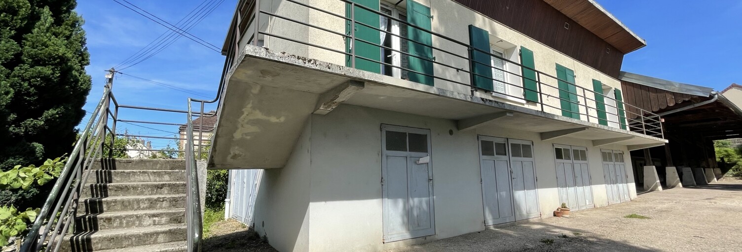 Immeuble  74 m² à vendre à Joigny (89300)