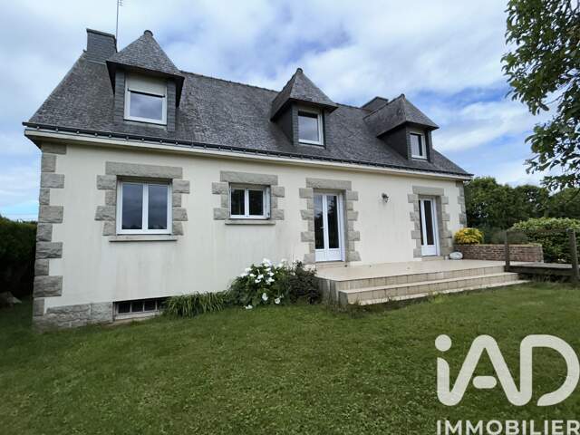 Vente Maison traditionnelle 9 pièces — photo du bien