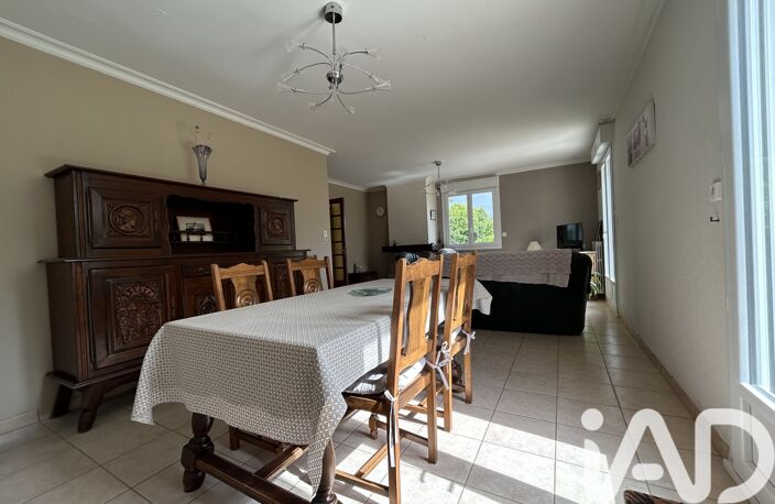 Vente Maison traditionnelle 9 pièces — photo 4