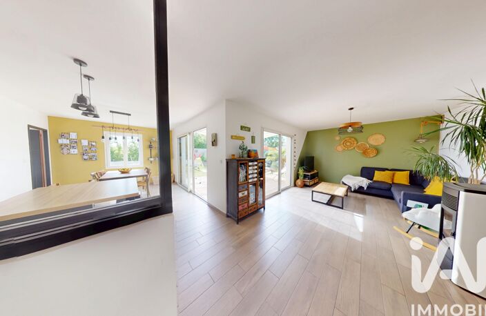 Vente Maison/villa 5 pièces — photo 2