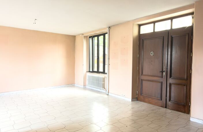 Vente Immeuble 5 pièces — photo 4