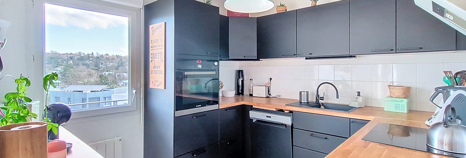 Appartement 5 Pièces 112 m² à vendre à Tassin-la-Demi-Lune (69160)