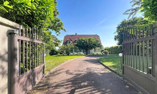 Maison 8 Pièces 224 m² à vendre à Maubec (38300)