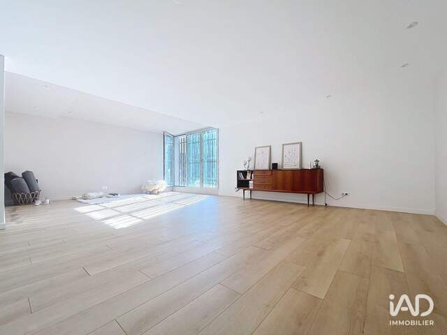 Vente Local d'activités 134 m&sup2; — photo du bien