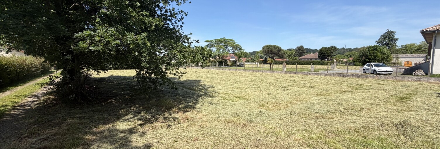 Terrain  1000 m² à vendre à Aureilhan (65800)