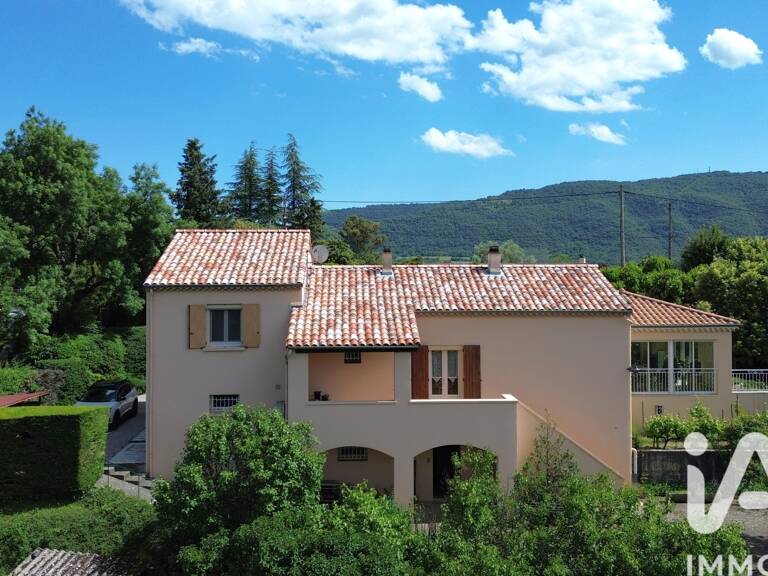 Vente Maison/villa 6 pièces — photo 1