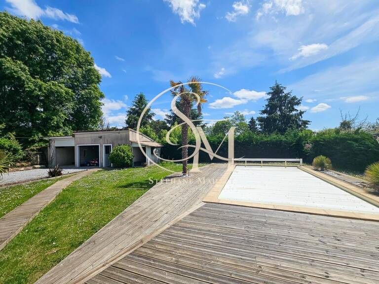 Maison familiale avec piscine au calme — photo 1