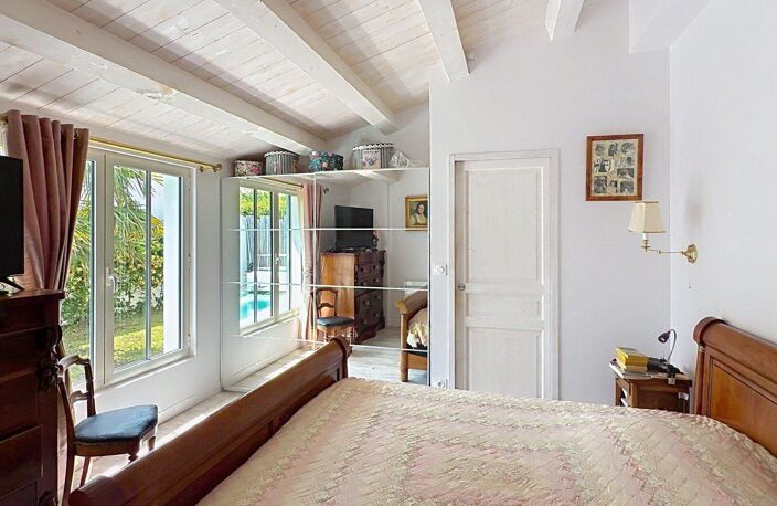 MAISON 4 CHAMBRES CLÉ EN MAIN AVEC PISCINE CHAUFFÉE ET SPACIEUSE PIÈCE DE VIE — photo 5
