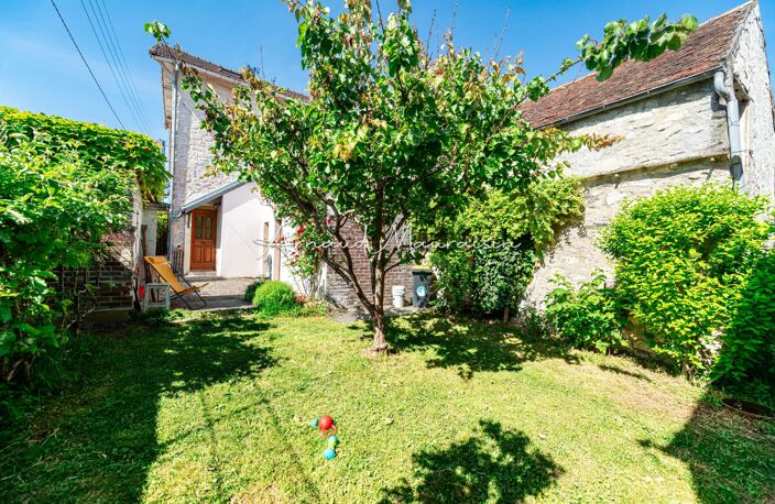 Maison en pierre en hyper centre avec jardin — photo 4