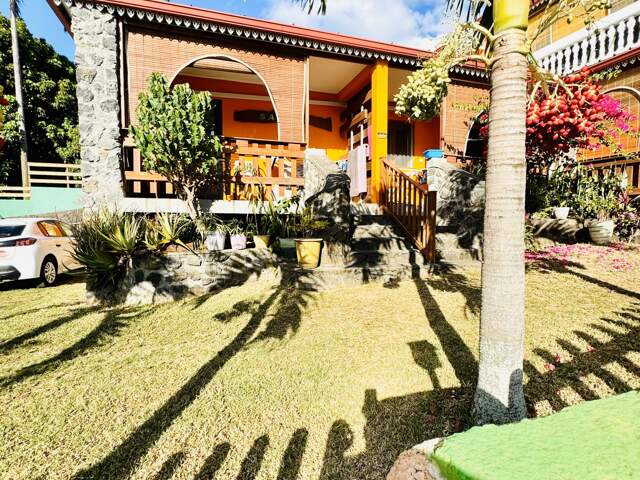 Vente Maison/villa 9 pièces — photo du bien