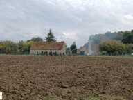 Grange en pierre à rénover sur terrain arboré de plus de 1000m2 à 5 minutes de Beaune La Rolande — photo 3