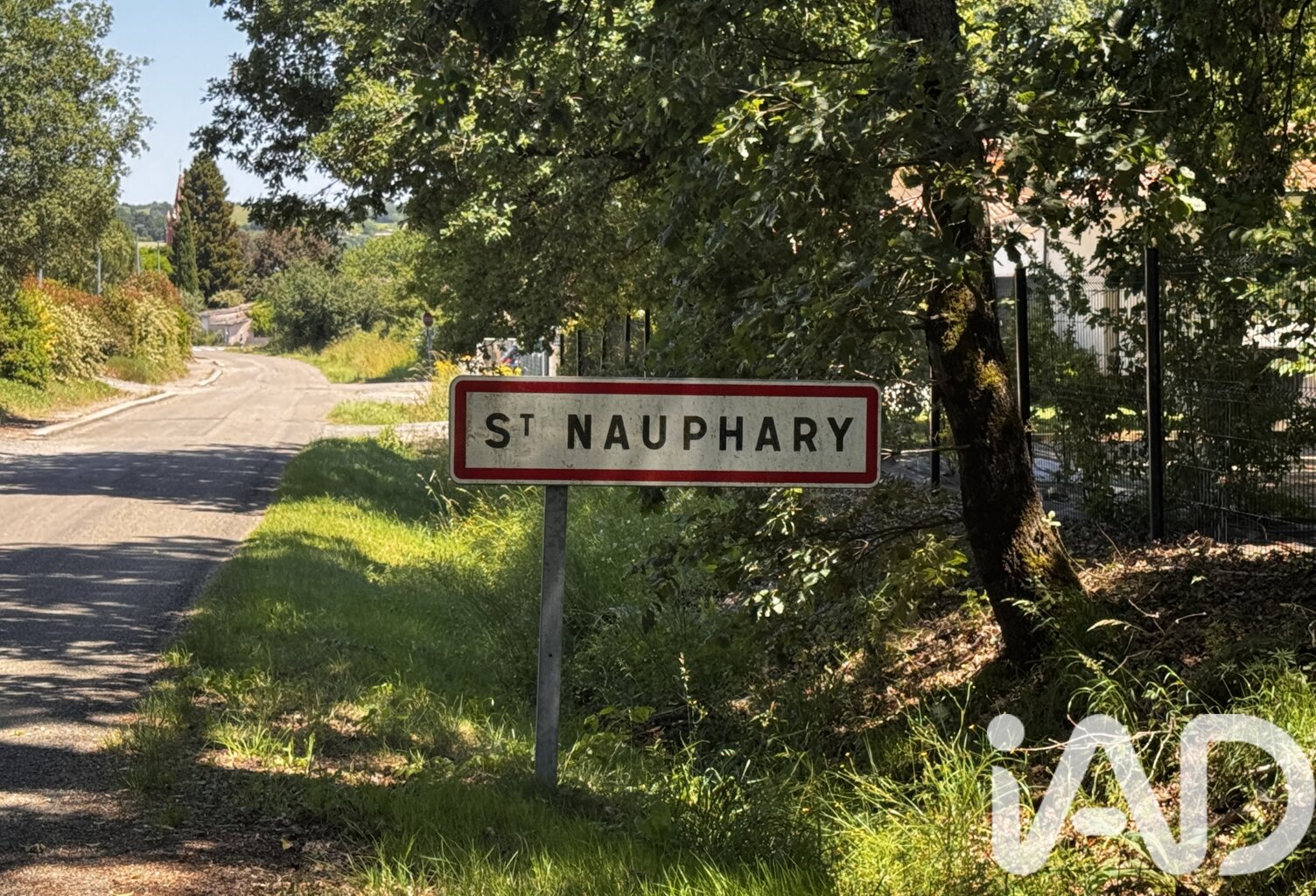 Vente Terrain à bâtir 687 m&sup2; — photo 1