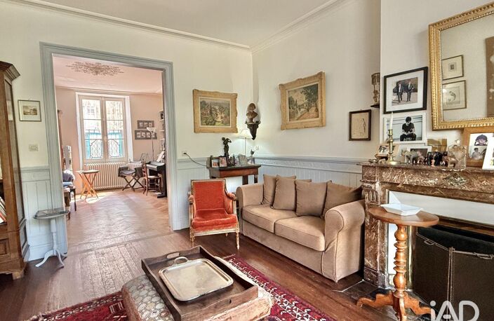Vente Maison/villa 10 pièces — photo 2