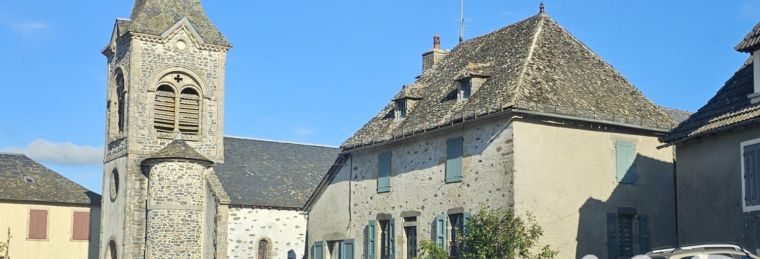Maison 4 Pièces 106 m² à vendre à Pleaux (15700)