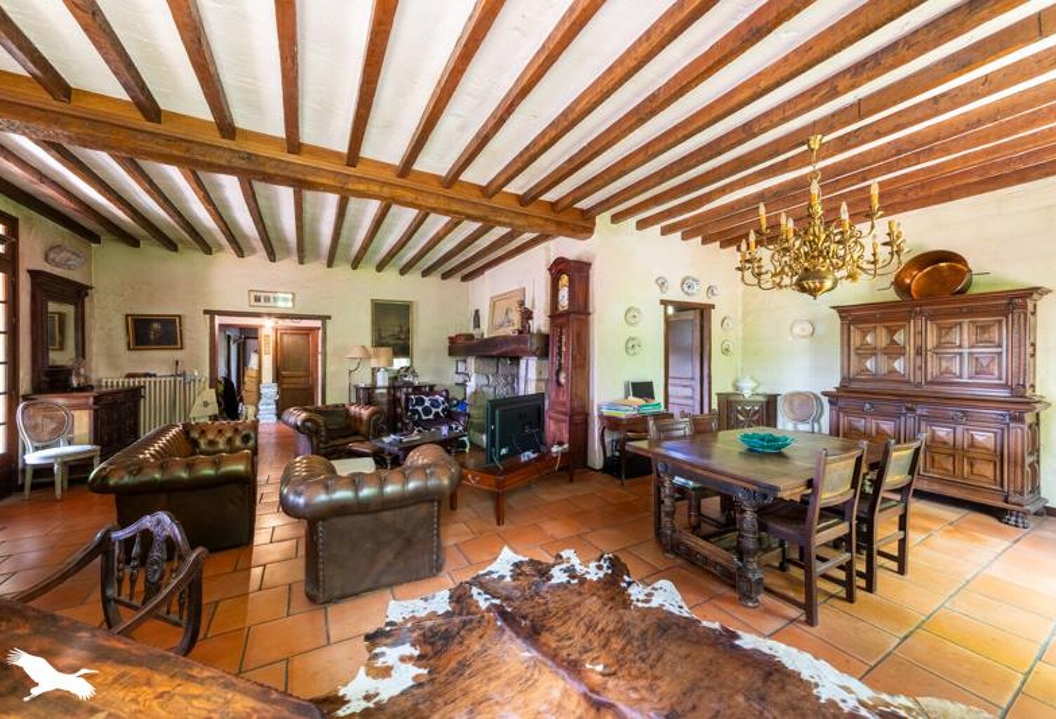 Maison art déco de 6 pièces principales — photo 1