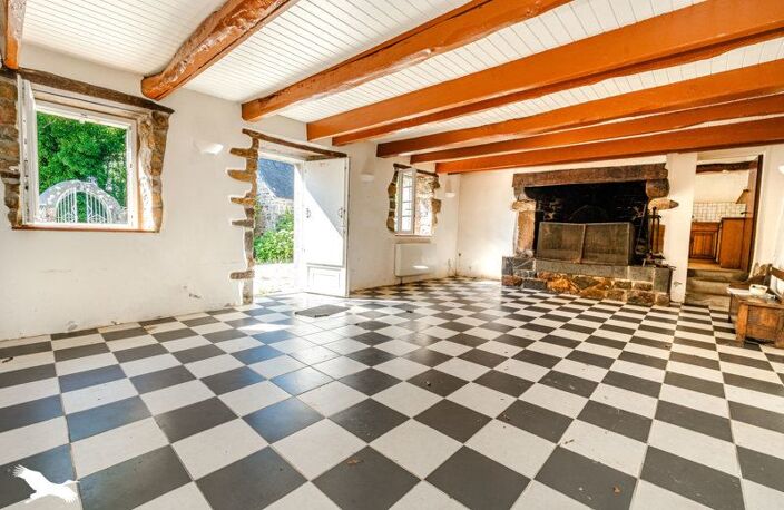 Maison en pierre de 5 pièces principales — photo 2