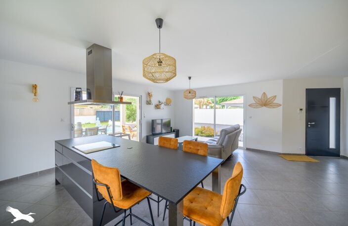 Contemporaine de 4 pièces principales — photo 4