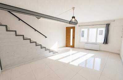 Maison de ville de 3 pièces principales — photo du bien