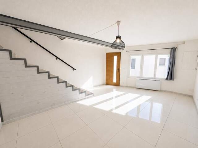 Maison de ville de 3 pièces principales — photo du bien