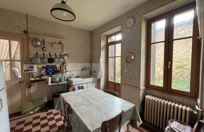 Maison en pierre de 7 pièces principales — photo 4