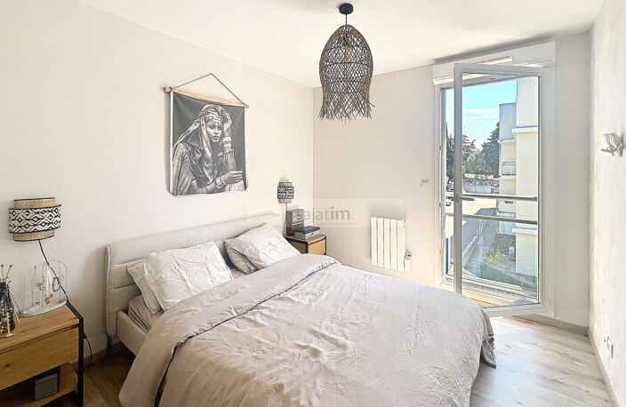 superbe T3 de 75 m² avec TERRASSE de 22 m² — photo 5