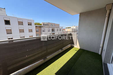 Appartement 3 pièces 1045 €