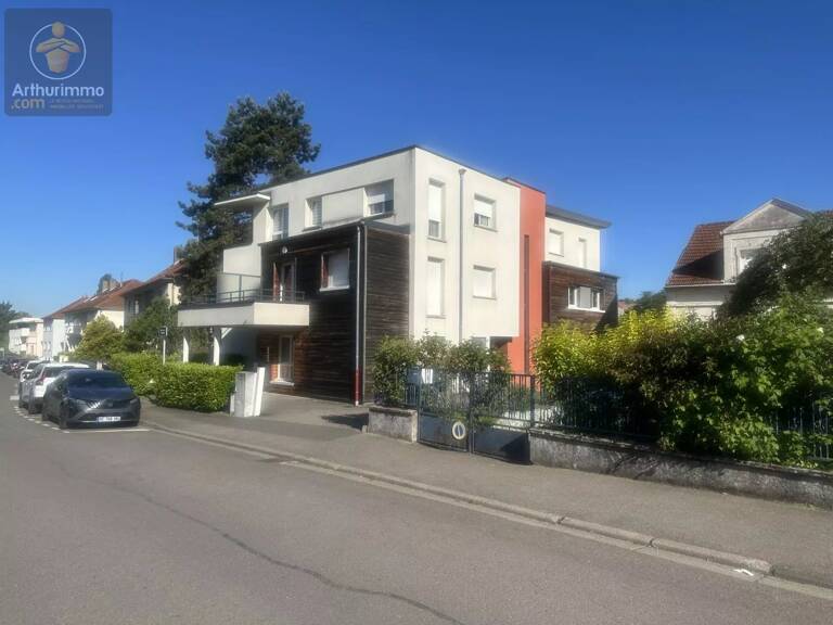 APPARTEMENT F4 avec terrasse DE 100M² GARARGE DOUBLE  ET PARKING — photo 1