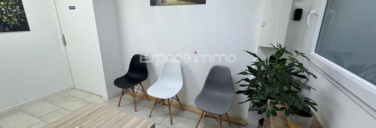 Commerce  18 m² à louer à Déville-lès-Rouen (76250)