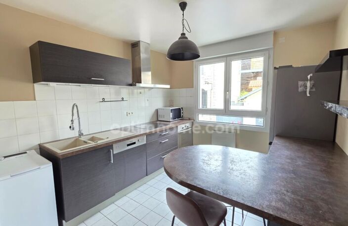 EN EXCLUSIVITE APPARTEMENT TYPE 3 AVEC ASCENSEUR - CAVE ET PARKING SECURISE DANS RESIDENCE STANDING — photo 5
