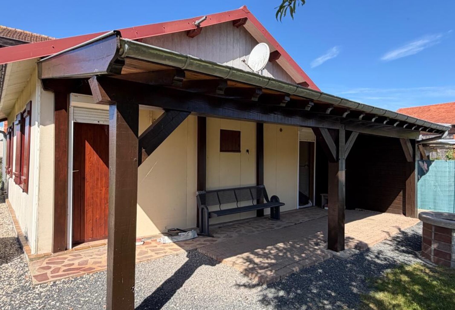 PETIT PAVILLON DE PLAIN PIED AVEC JARDIN — photo 1